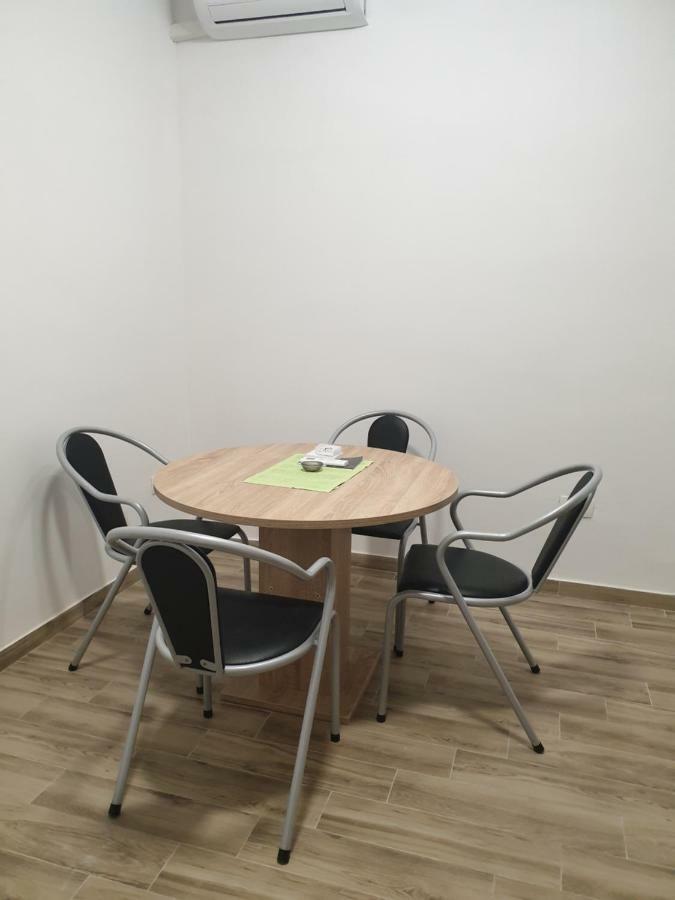 Apartment Damir Pula Zewnętrze zdjęcie